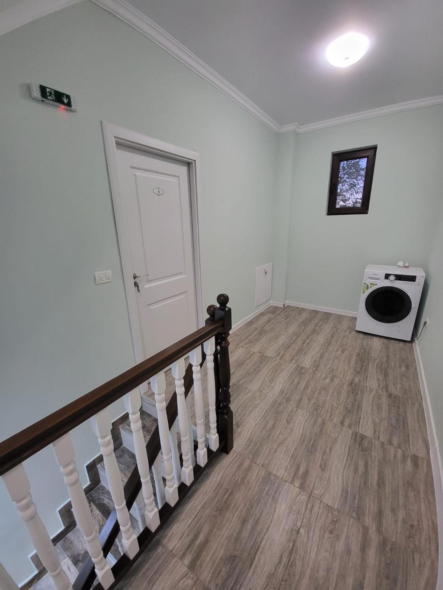 Colt De Rai Bed & Breakfast Hirtoape ภายนอก รูปภาพ